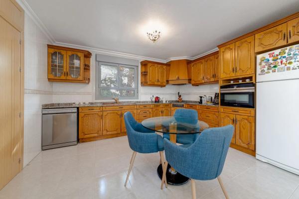 Casa independiente en calle del número siete