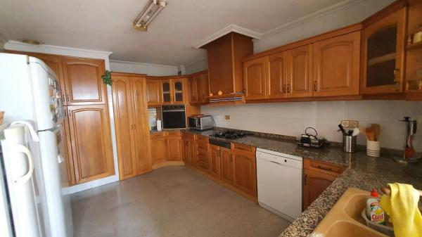 Casa independiente en calle Camilo José Cela, 9