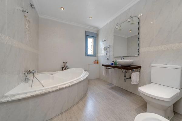 Casa independiente en calle del número siete