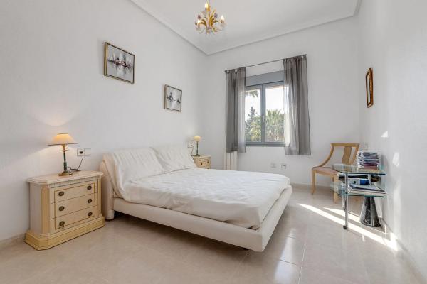 Casa independiente en calle del número siete