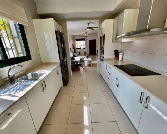 Casa independiente en calle chafarinas