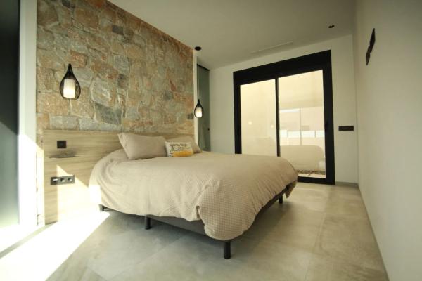 Casa independiente en avenida del Recorral