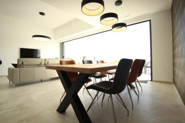 Casa independiente en avenida del Recorral