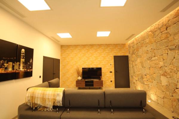 Casa independiente en avenida del Recorral