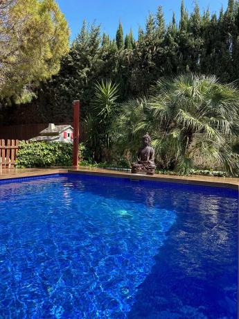 Casa independiente en avenida Antonio Quesada, 54