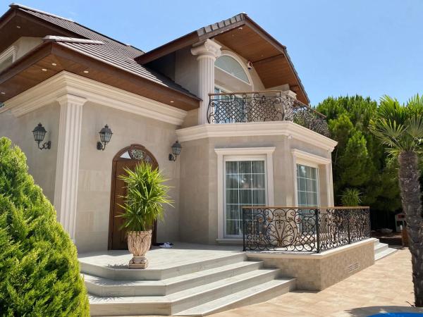 Casa independiente en avenida Antonio Quesada, 54