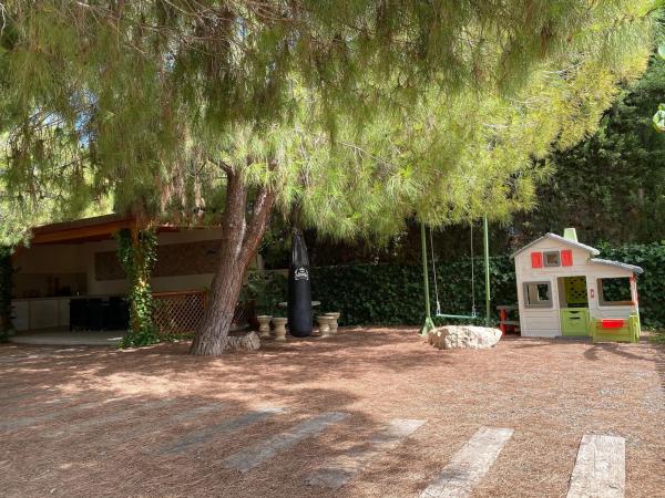 Casa independiente en avenida Antonio Quesada, 54