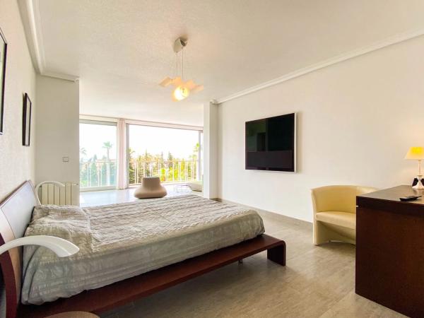 Casa independiente en avenida del Mar