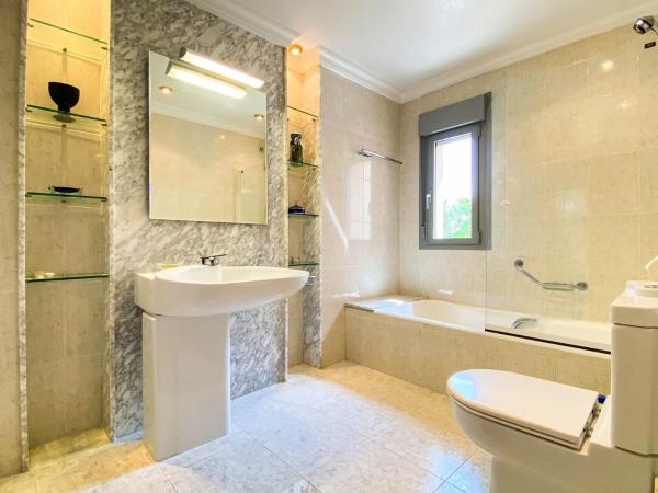 Casa independiente en avenida del Mar