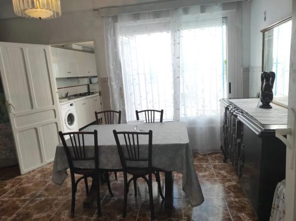 Casa rural en calle Rafael Aráez, 24