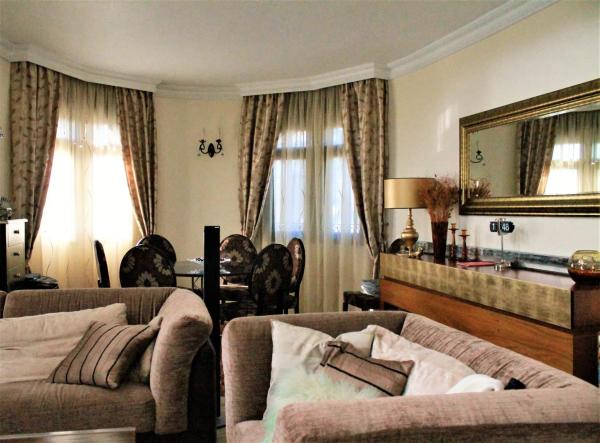 Casa independiente en plaza La Fiesta