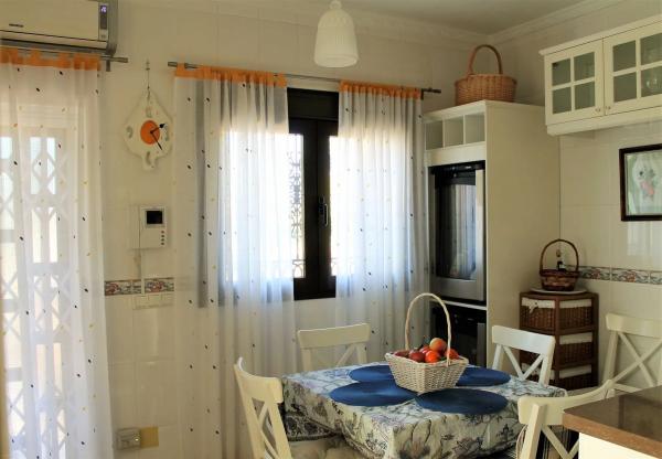 Casa independiente en plaza La Fiesta