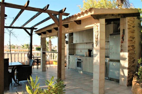 Casa independiente en plaza La Fiesta