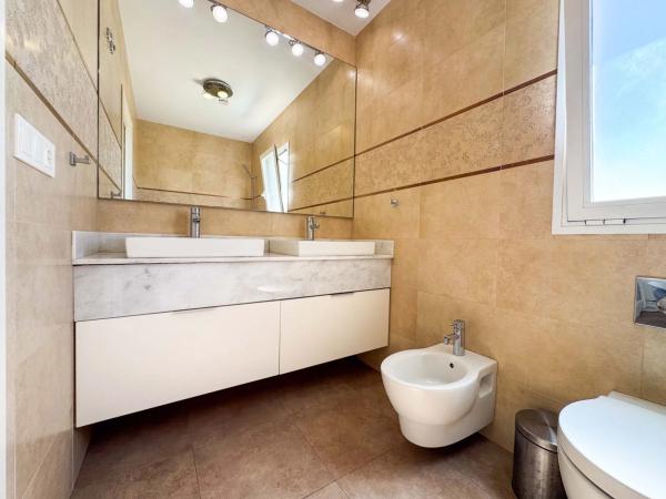 Casa independiente en calle Arcipreste de Hita