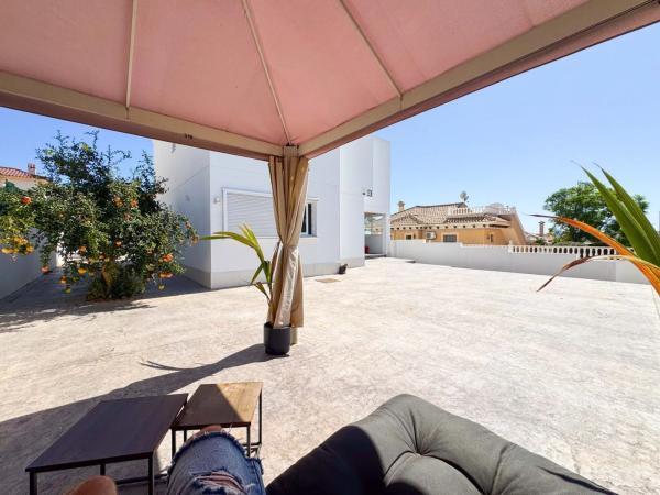 Casa independiente en calle Arcipreste de Hita