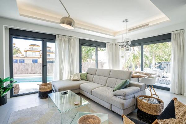 Casa independiente en CL Goya-pg 11 s/n