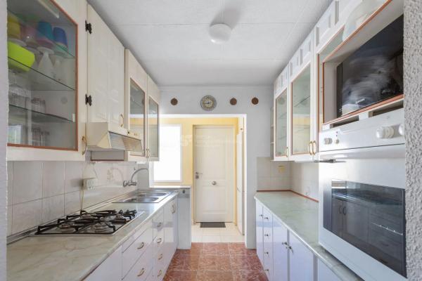 Casa independiente en calle Helsinki, 13