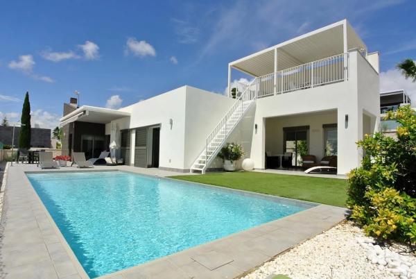 Casa independiente en calle Juan Antonio Barden, 17