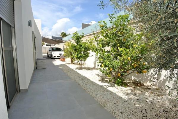 Casa independiente en calle Juan Antonio Barden, 17