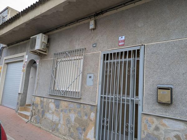 Casa de pueblo en avenida Guardamar, 38