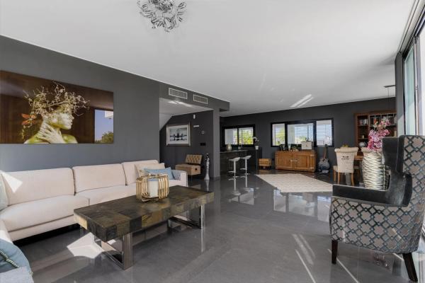 Casa independiente en calle Pedro Almodóvar