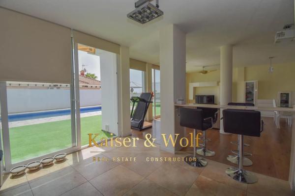 Casa independiente en calle Arcipreste de Hita