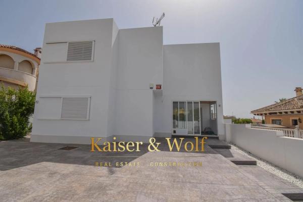 Casa independiente en calle Arcipreste de Hita