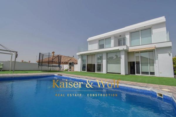 Casa independiente en calle Arcipreste de Hita