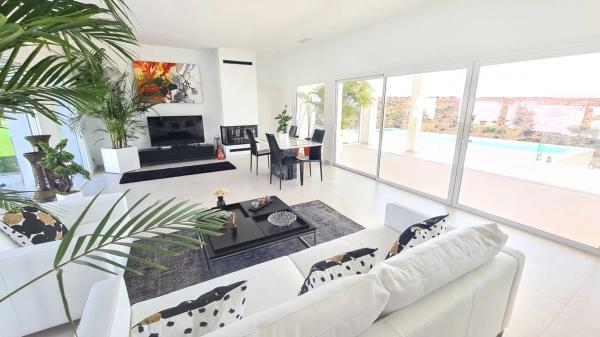 Casa independiente en avenida Avenue Av. San Fulgencio