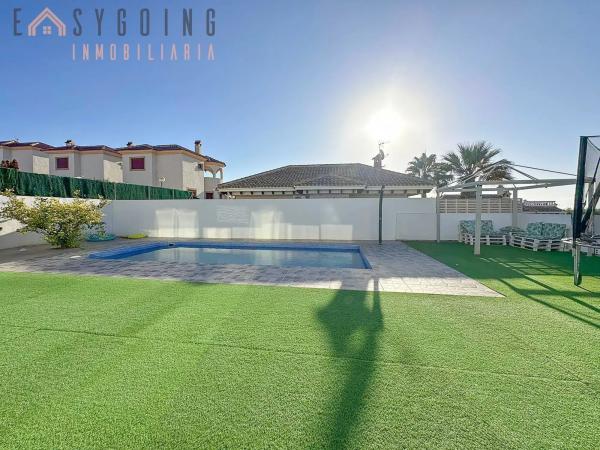 Casa independiente en calle Arcipreste de Hita