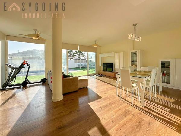 Casa independiente en calle Arcipreste de Hita