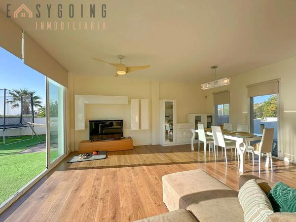 Casa independiente en calle Arcipreste de Hita