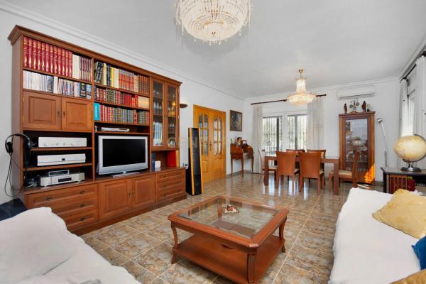 Casa independiente en calle Teresa Berganza, 6