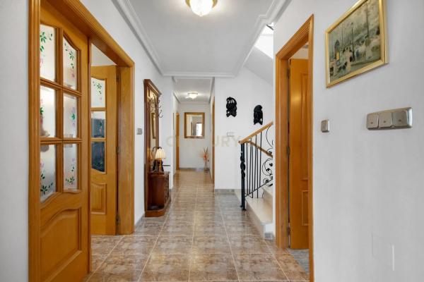 Casa independiente en calle Teresa Berganza, 6