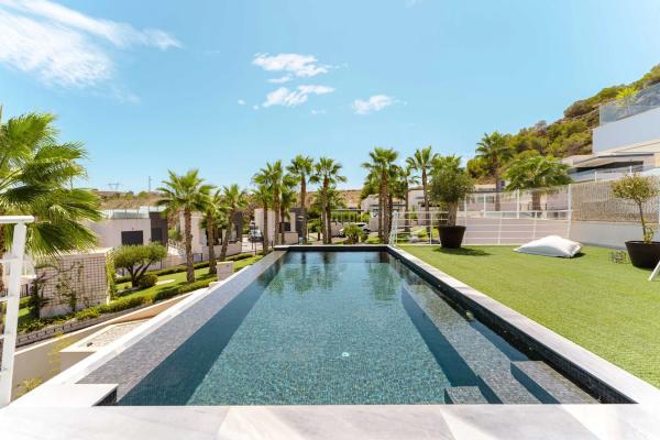 Casa independiente en calle lo Aguirre, 14