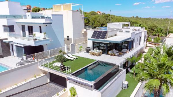 Casa independiente en calle lo Aguirre, 14