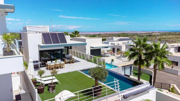 Casa independiente en calle lo Aguirre, 14