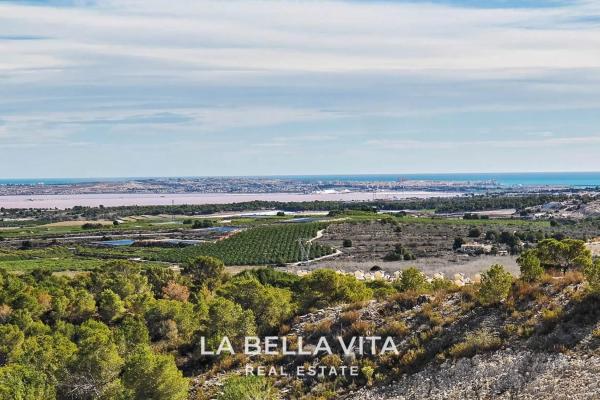 Casa independiente en calle Finlandia, 6