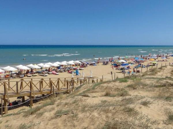 Casa independiente en calle Alicante, 6