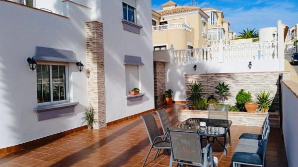 Casa independiente en calle Turre, 1