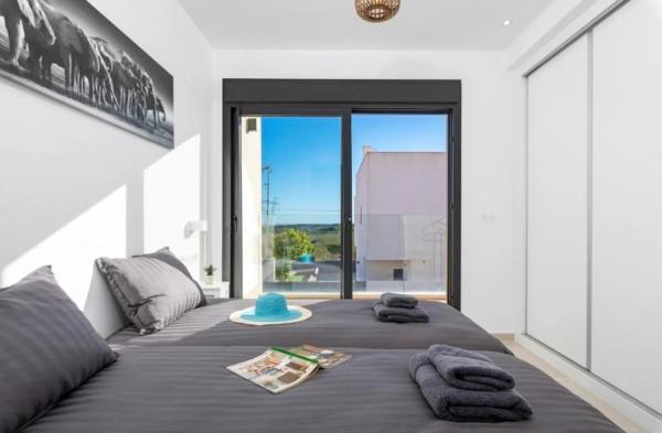 Casa independiente en calle la Castellana, 14