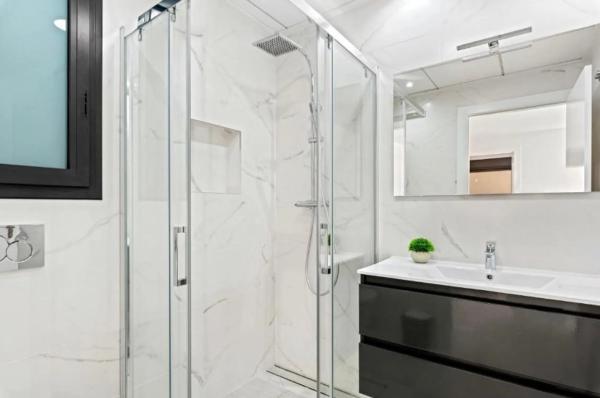 Casa independiente en calle la Castellana, 14