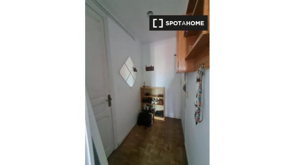 Apartamento de 2 habitaciones en alquiler en La Sagrada Familia