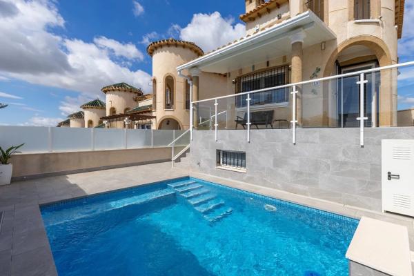 Casa independiente en calle Puerto Santa María
