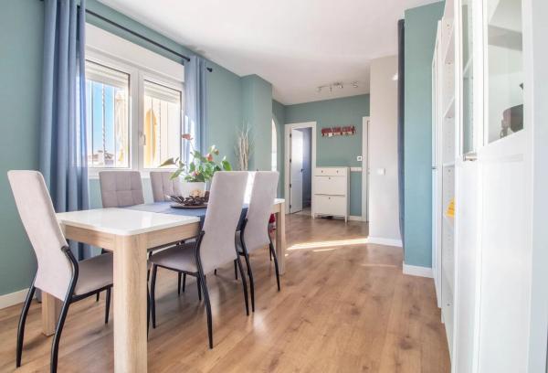 Casa independiente en calle Marbella, 68