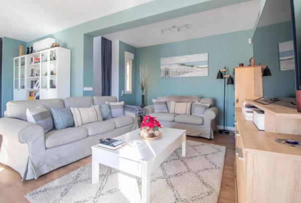 Casa independiente en calle Marbella, 68