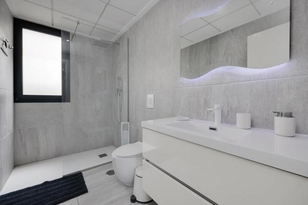 Casa independiente en calle lo Aguirre