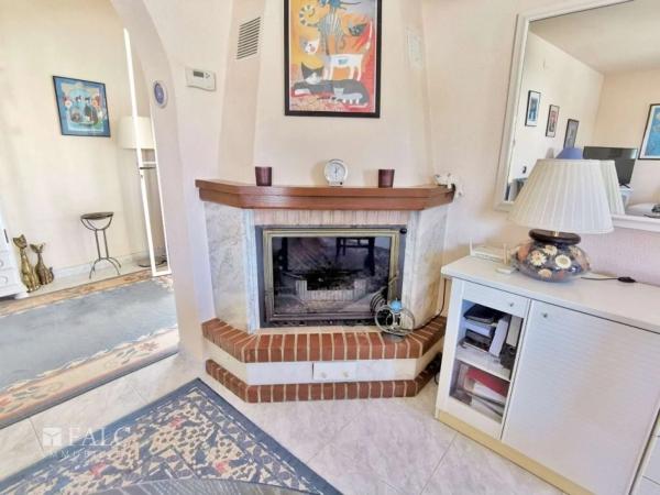 Casa independiente en calle Alcoy