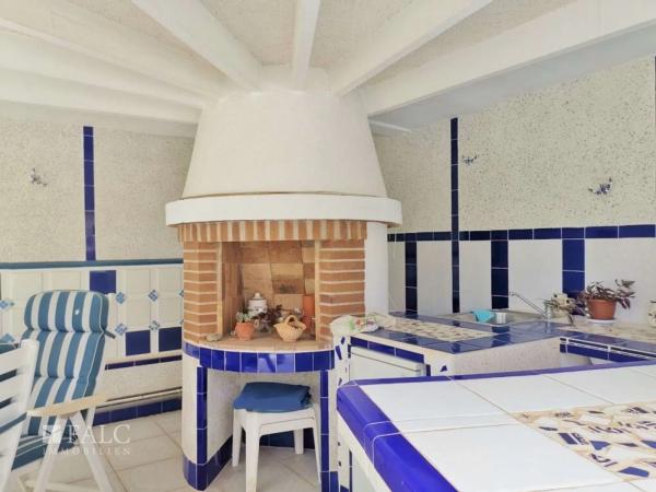 Casa independiente en calle Alcoy