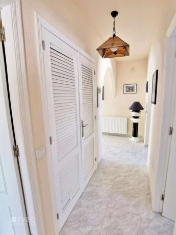 Casa independiente en calle Alcoy